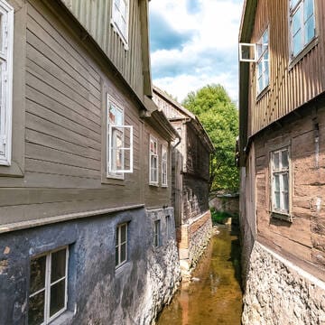 Old town of Kuldīga image 3
