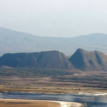 Kenya Lake System in the Great Rift Valley image 15