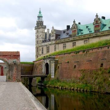 Kronborg Castle image 4