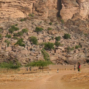 Cliff of Bandiagara (Land of the Dogons) image 13