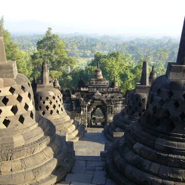 Borobudur Temple Compounds image 3