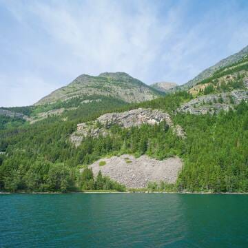 Waterton Glacier International Peace Park image 2