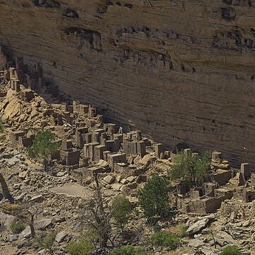 Cliff of Bandiagara (Land of the Dogons) image 9