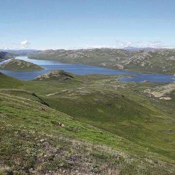 Aasivissuit – Nipisat. Inuit Hunting Ground between Ice and Sea