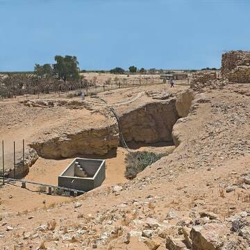 Land of Frankincense image 15